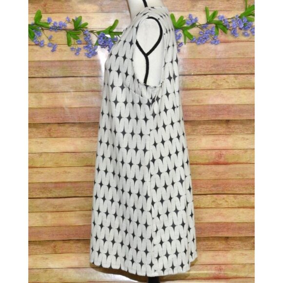 Renee C. Women's White Sleeveless Sheath Mod Style Dress Plus Size 1XL Geometric - Picture 4 of 8